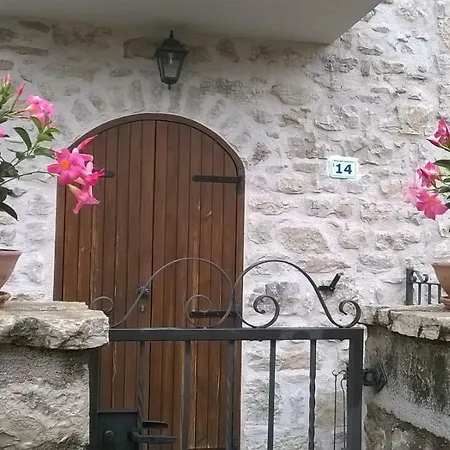 La Casetta In Montagna Дом отдыха *